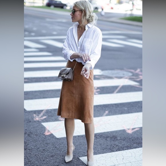 Lillie Rubin Dresses & Skirts - Lillie Rubin Vintage Suede Leather Skirt Size 6